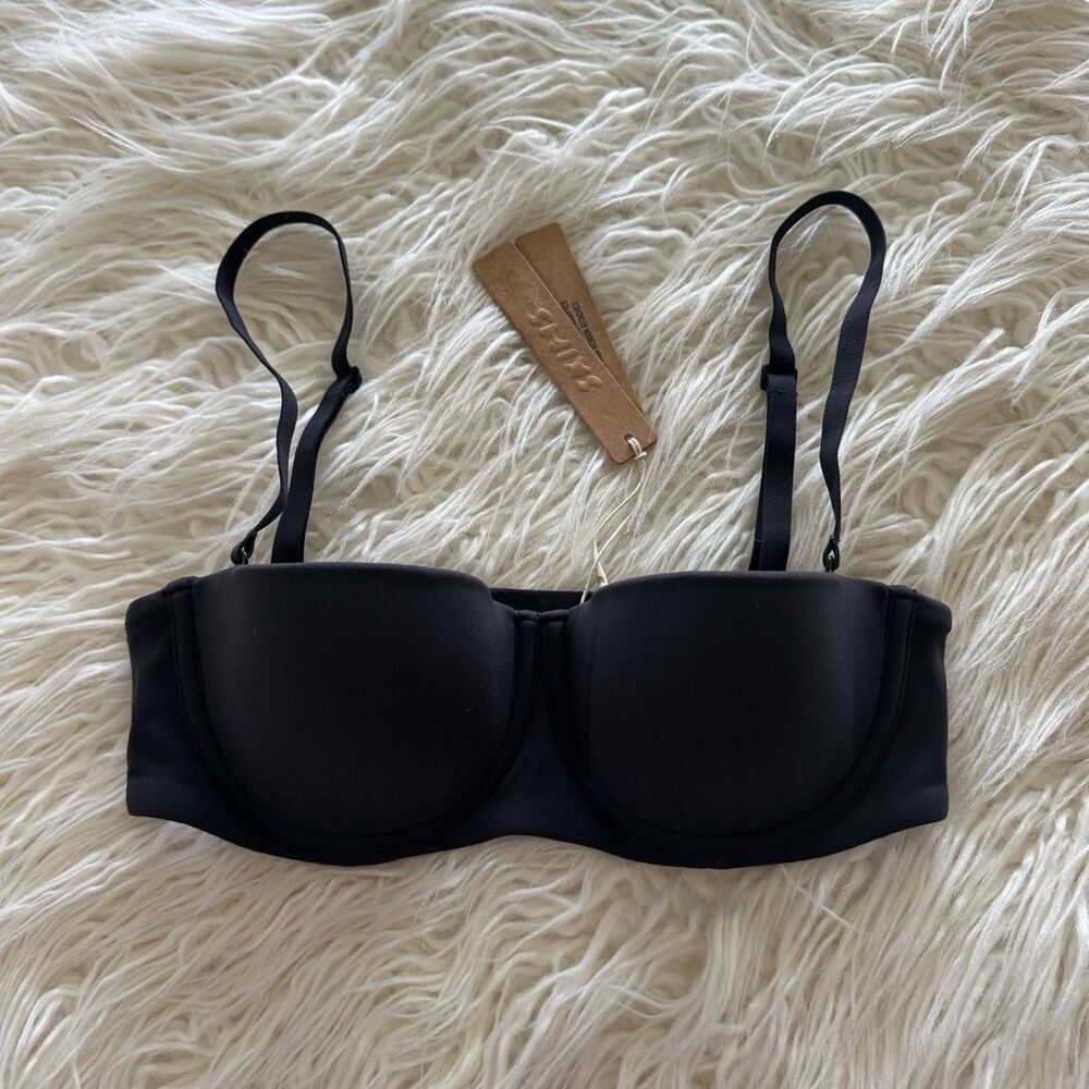 Skims Fits Everybody Strapless Bra Onyx Size 32A
